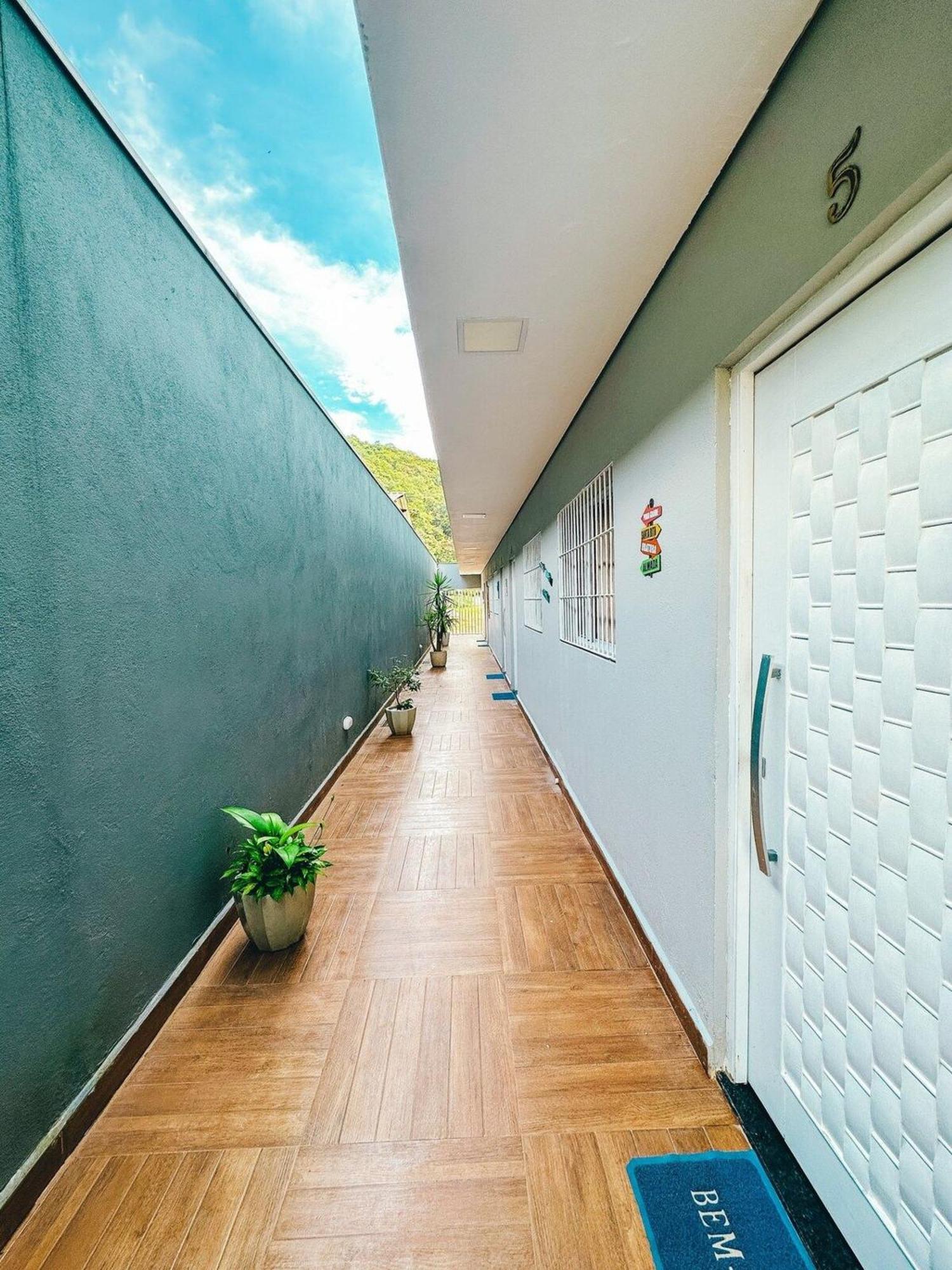 Casas A 800mt Da Maranduba Em