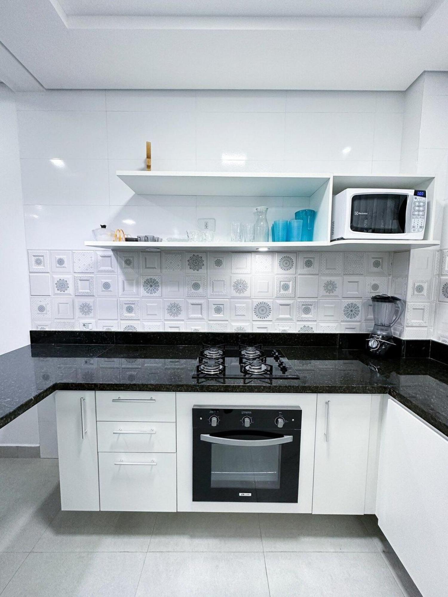 Holiday home Casas A 800mt Da Maranduba Em *